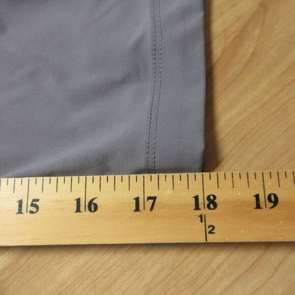 COLUMBIA Omni-Shade Omni-Shield Pull-On Capri Pants Sz Small Grey Active Fit NWT - Picture 11 of 14